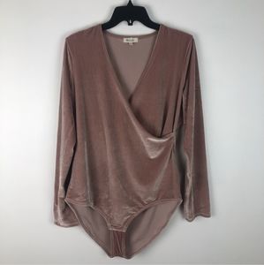 Madewell blush pink velvet long sleeve bodysuit XL